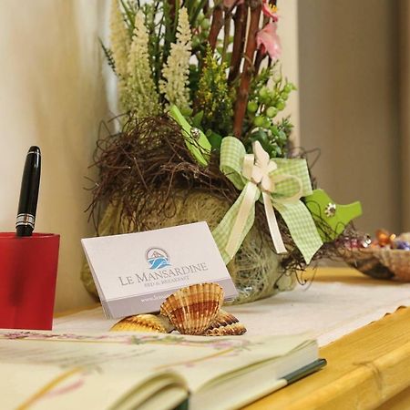 Le Mansardine Bed & Breakfast วาสโต ภายนอก รูปภาพ