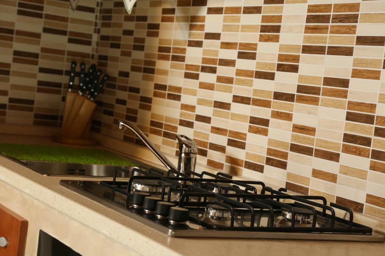 Le Mansardine Bed & Breakfast วาสโต ภายนอก รูปภาพ